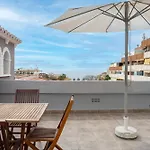 Olivos Heated Pool شقة *